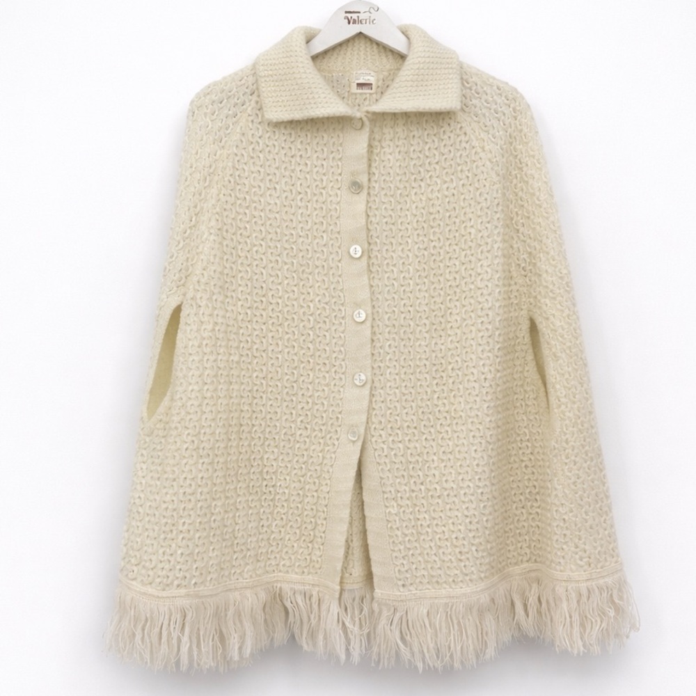 Montgomery Ward Vintage Cream Poncho Sweater Acrylic OSFM Cape